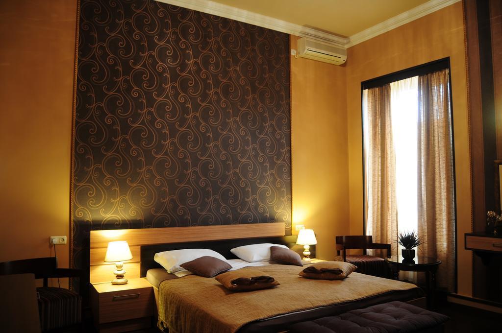 Azoyan Guest House Jerevan Rum bild