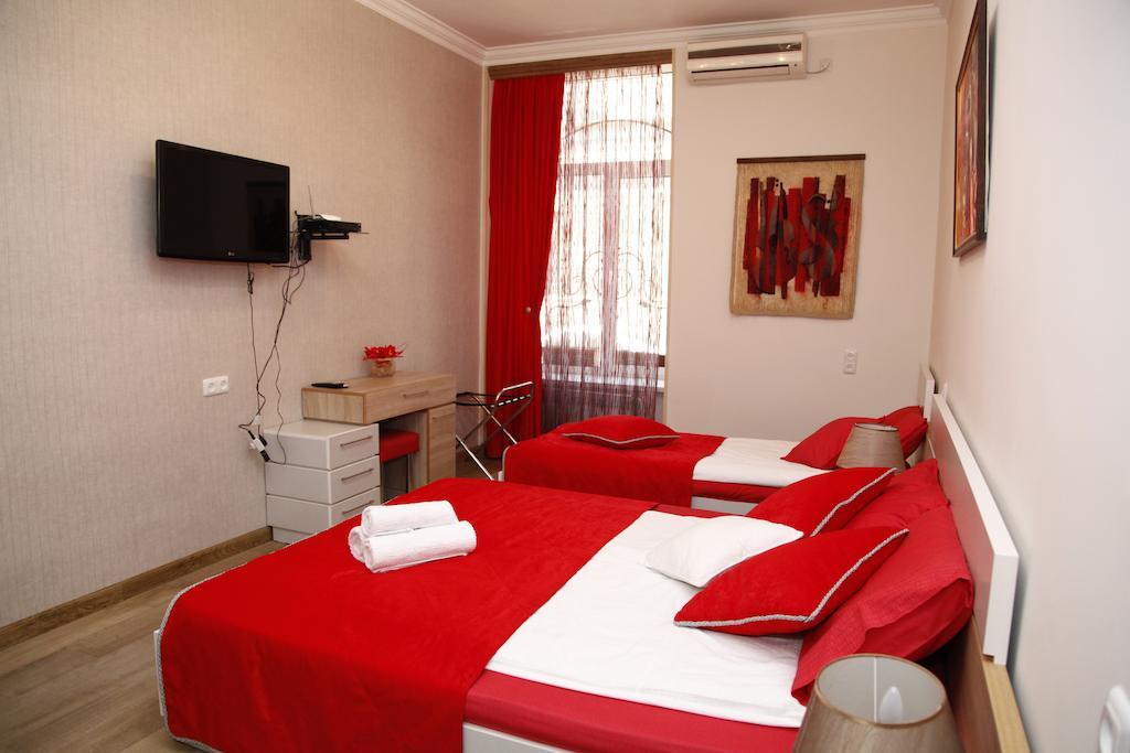 Azoyan Guest House Jerevan Rum bild